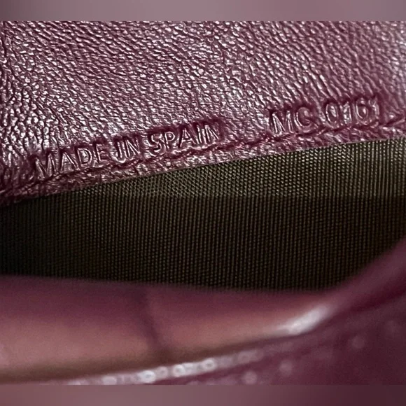 Dior Dark Maroon Embossed Leather Bifold wallet - Picture 9 of 11